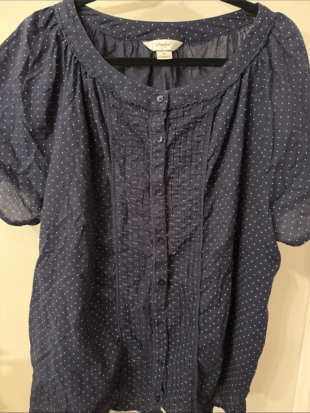 CJ Banks 2X Navy Polka Dot Button-Front Blouse, lightweight